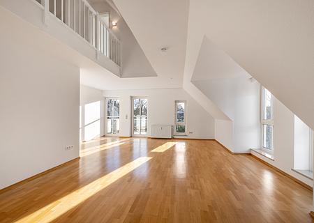 Großzügiges Wohngefühl auf zwei Etagen: 4-Zimmer-Maisonette mit zwei Balkonen - Wohnen über zwei Ebenen