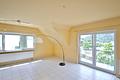 Flexible Immobilie: bis zu 3 Wohneinheiten und großer Garten mit Bebauungsmöglichkeit - Wohnen/Essen DG