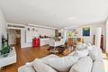 Exklusive Penthouse-ETW * Große Dachterrasse * 10 Jahre Rückvermietung - Wohn-Essbereich mit offener Küche