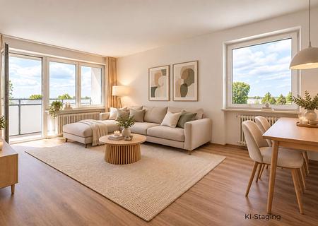 Über den Dächern Erdings – Helle 2-Zimmer-Wohnung mit Balkon und schönem Ausblick - Wohn- und Essbereich