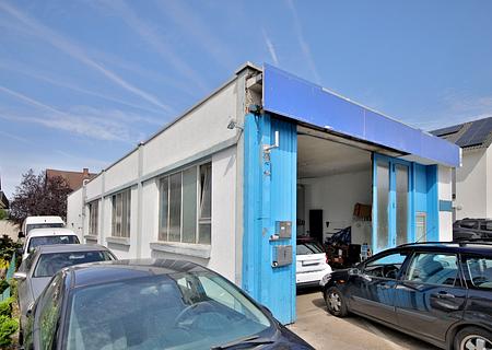 Profitable Werkstatt! Auch für Autoclubs oder Oldtimervereine geeignet! - Außenansicht