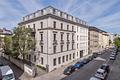 Lichtdurchflutete 2-Zimmer-Altbauwohnung mit Charme und Südbalkon am Zenettiplatz - Denkmalgeschützter Altbau