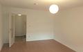 Modernes 1-Zimmer-Apartment nahe dem Pasinger Stadtpark - Wohnzimmer und Flur