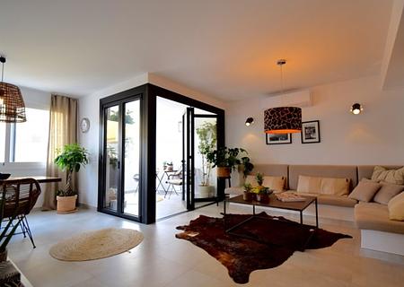 ***Apartment mit Gästeapartment und Pool in toller Lage mitten in Palma, als Renditeobjekt geeignet***