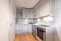 Geschmackvolle Maisonettewohnung mit Terrasse und Balkonen in ruhiger Lage - Separate Küche