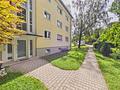 Charmante Dachgeschosswohnung mit Bergblick und überdachter Loggia
- begehrte, zentrale Wohnlage - Außenansicht