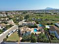 Einzigartige Traumvilla nahe Denia mit großem Eckgrundstück nur wenige Gehminuten vom Meer entfernt