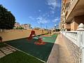 Appartement mit 2 Schlafzimmern, 1 Bad, überdachtem Kzf-Stellplatz, Gemeinschaftspool und Meerblick