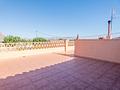 Sehr schöne Landhaus-Villa mit 3 Schlafzimmern, 2 Bädern, Dachterrasse und Privatpool
