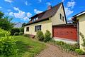 * Renovierungsschnäppchen * Einliegerwohnung, Keller und Ausbaureserve inklusive! - Seitenansicht