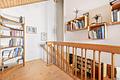 Stadtnah und direkt am Park! Familienheim mit spannender Architektur, 7 Zimmern und Garten - Die kleine Galerie eignet sich für Home Office 