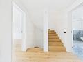 MODERNES STADTHAUS mit 5 Schlafzimmern und 230 qm Wohn-/Nutzfläche - OG Massivholztreppe