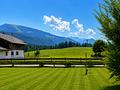 Mitten im Ort und die Berge im Blick – Baugrundstück in besonderer Lage! - Grundstück mit Aussicht
