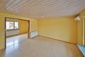 BIETERVERFAHREN AB 199.000 €
6 Zimmer | Garten | Garage | Carport | Balkon - Wohnzimmer