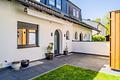 Exklusive Doppelhaushälfte mit sonnigem Südwest-Garten in Forstenried - Eingang