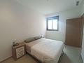 Moderne freistehende Villa mit privatem Pool und Dachterrasse