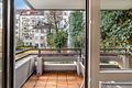 Urbane Toplage in Isarnähe: Stylisches 3-Zimmer-Stadtdomizil mit Balkon - Balkon mit Morgensonne