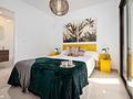 Obergeschoss-Appartements mit 2 Schlafzimmern 2 Bädern, Dachterrasse und Gemeinschaftspool in sehr schöner Golfanlage