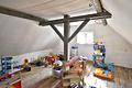 Langjährig vermietet & zentral: Zweifamilienhaus mit Sanierungsbedarf in Birkenfeld - Spitzboden