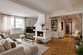 ++ Bestlage von Frankfurt am Main! Charmante Dachgeschosswohnung mit viel Potenzial ++ - Wohnzimmer - Ansicht 1
