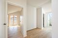 Erstbezug: Sehr charmante, großzügige 2-Zimmer-Wohnung mit sonniger Dachterrasse und Bergblick - Schlafzimmer mit Ankleide & WC