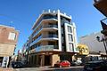 Neuwertige Penthouse-Wohnung mit 2 Schlafzimmern, 2 Bädern, Dachterrasse und Tiefgaragenstellplatz nur 700 m vom Strand
