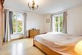 Ein Garten zum Verlieben. Ein Haus voller Möglichkeiten. Ihr Zuhause in Dießen. - Schlafzimmer