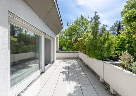 Stilvolle Wohnung mit Design-Ästhetik, großer Dachterrasse und Hobbyraum - Ganztägige Sonne
