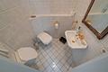 Denkmalgeschütztes Fachwerk mit 3 Wohneinheiten sucht Handwerker! - Gäste-WC Wellnessbereich
