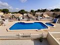 Villa mit 4 Schlafzimmern, 2 Bädern und Gemeinschaftspool