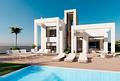 Exklusive Villen mit 3 Schlafzimmern, Meerblick, Dachterrassen, Privatpool und optionalem Keller