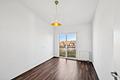 Helle 3-Zimmer-Dachgeschosswohnung in Frankfurt-Preungesheim - Schlafzimmer
