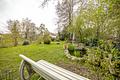 Investment: sanierungsbedürftige DHH in zentraler Lage von Puchheim - Garten mit Teich
