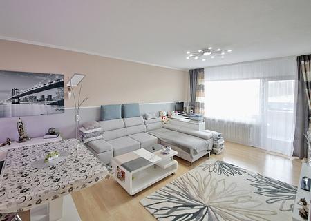 Investieren in ruhiger Lage: 2-Zimmer-Wohnung mit Garage und guter Energiebilanz - Wohnen