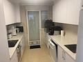 Villa mit 3 Schlafzimmern, 3 Bädern, Dachterrasse, Kfz-Stellplatz und Gemeinschaftspool