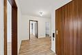 Renovierte 2-Zimmer-ETW mit Südwest-Loggia & TG-Stellplatz - Flur