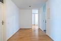 Großzügige 4-Zimmer-Wohnung mit besonderem Charakter in der begehrten Maxvorstadt - Flur