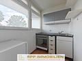 Wohnen im Münchner Süden: Gepflegtes 1-Zi.-Apartment mit sonnigem Südost-Balkon - Küche 