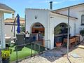 Gepflegtes ebenerdiges Landhaus mit 3 Schlafzimmern, Pool und Gästebereich