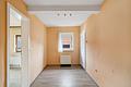 ++ Einfamilienhaus mit Potenzial – Sanierungsbedürftiges Haus mit Terrasse, Garten und Garage ++ - Zwischenzimmer_OG