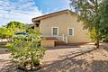 Prächtige freistehende Villa mit 3 Schlafzimmern, 4 Bädern, Fitnessraum, Sauna, Garage und Privatpool nur 1 km vom Strand