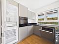 AM HART: Modernes Wohnglück im Münchener Norden: Neubau-Doppelhaushälfte zum Erstbezug mit Südgarten - moderne Einbauküche