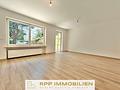 Platz für Familie & Homeoffice – renoviertes Reihenhaus mit sonnigem Südgarten und Einzelgarage - EG - Wohnzimmer