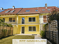 Renoviertes Reihenmittelhaus mit sonnigem Südgarten - ein Zuhause für Familien - Hausansicht Gartenseite