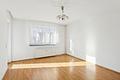 ++Bezugsfreie 3-Zimmer-Wohnung mit Balkon in Frankfurt-Sossenheim++ - Wohnzimmer - Vorderansicht