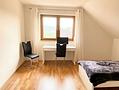 HEGERICH: Attraktive 3-Zimmer-Dachgeschosswohnung mit Terrasse in Oberasbach - schlafzimmer 1 