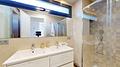 Wunderschöne Luxusvilla mit eigenem Pool in privater Golfanlage - Tour-Virtual-637-652-504-11132