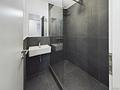 Sanierte 3-Zimmer-Wohnung mit Westbalkon, Weitblick & TG-Stellplatz – vermietete Kapitalanlage - Bad