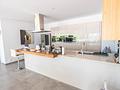 Attraktive freistehende Villa mit Sommerhaus