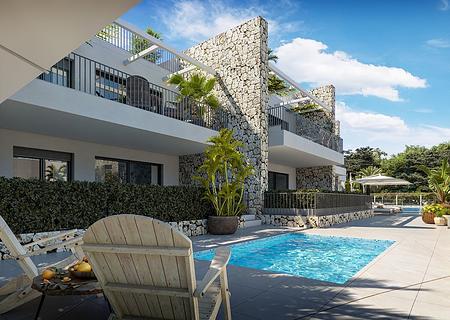 Appartements mit 3 Schlafzimmern, 2 Bädern, Klimaanlage, Fußbodenheizung in Bädern, Gemeinschaftspool und Kfz-Stellplatz nur 100 m vom Meer